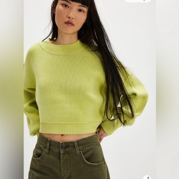 Free People Sweaters - Free People Easy Street Crop Pullover Sweater. Size XS.